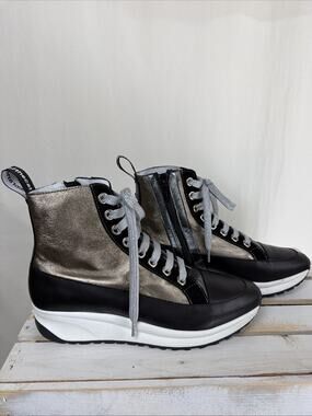 NWT Casta Vaddia Charlie Black Bronze Lace Up High Top Sneaker #1041 EU 42